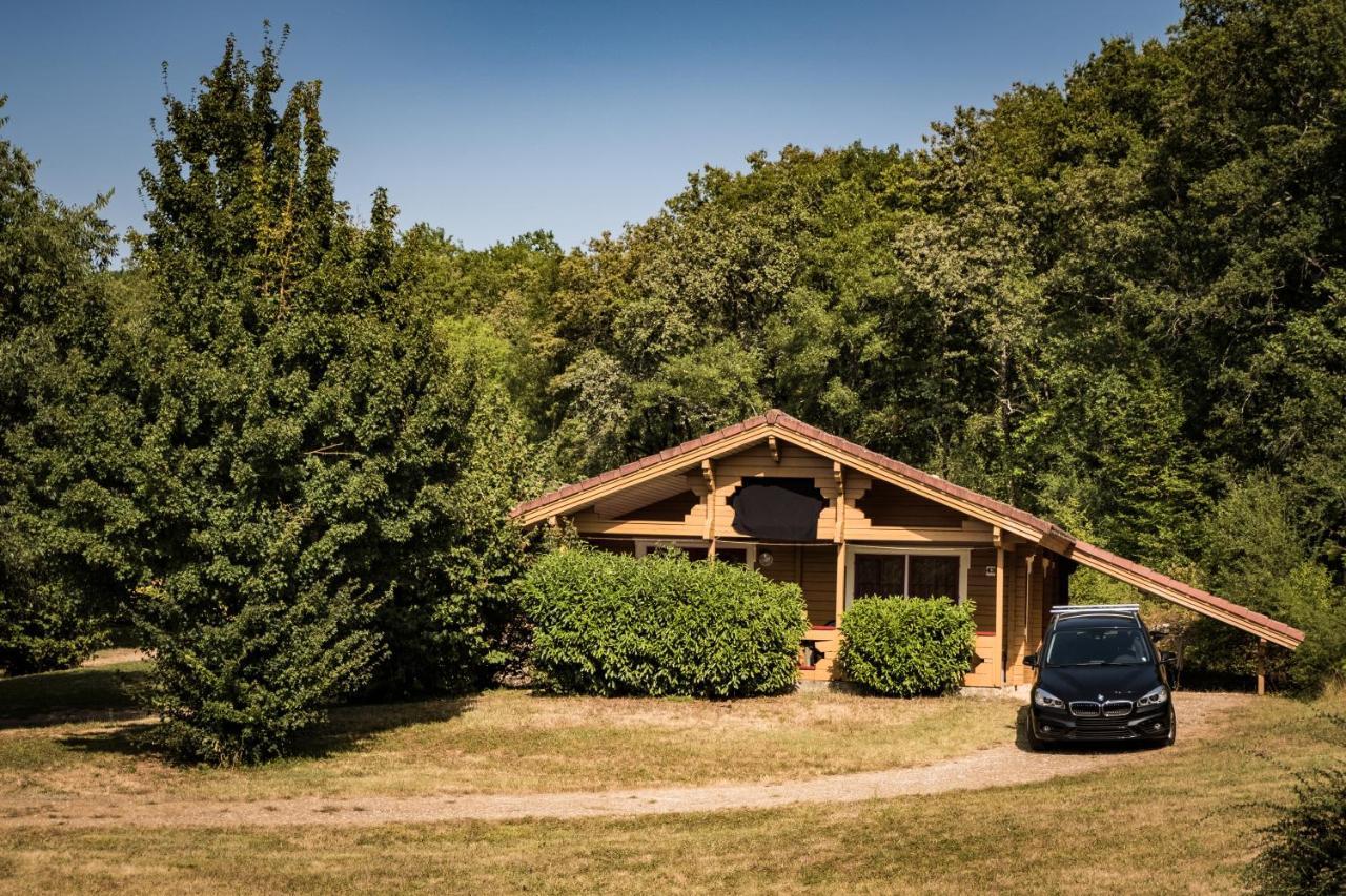 Chalets Du Soleil Mauroux  Exteriér fotografie